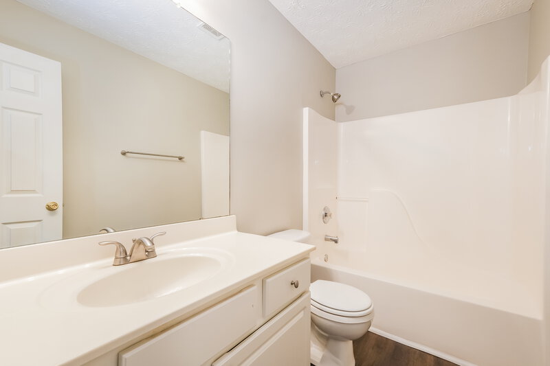 2,085/Mo, 251 Winthrop Ln McDonough, GA 30253 Bathroom View