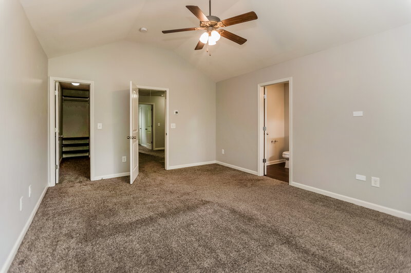 1,855/Mo, 21 Carriage Hills Dr SE Cartersville, GA 30121 Main Bedroom View 2