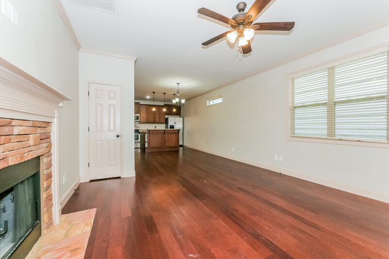 1,795/Mo, 12 E Newnan Rd Unit F Newnan, GA 30263 Dining Room View