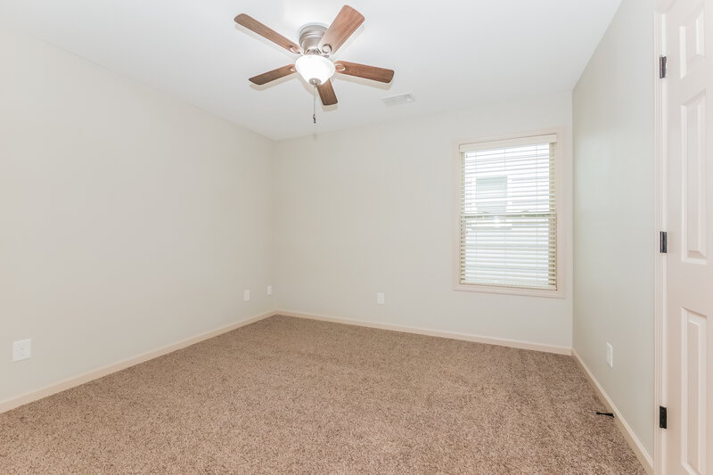 1,795/Mo, 12 E Newnan Rd Unit F Newnan, GA 30263 Bedroom View 2