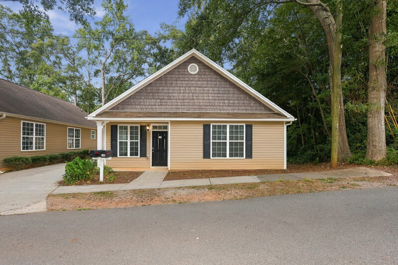 1,945/Mo, 120 Carver St Fayetteville, GA 30214 External View