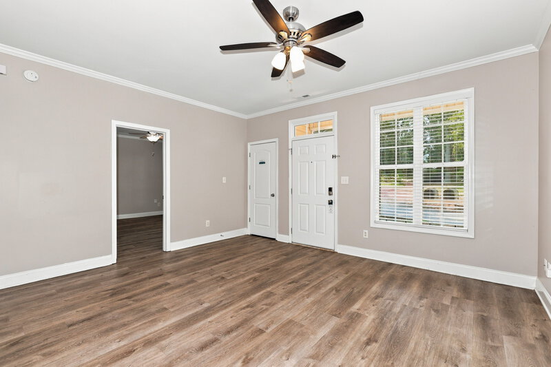 1,945/Mo, 120 Carver St Fayetteville, GA 30214 Living Room View 2