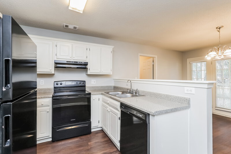 1,705/Mo, 114 Misty Ridge Trail Stockbridge, GA 30281 Kitchen View 2