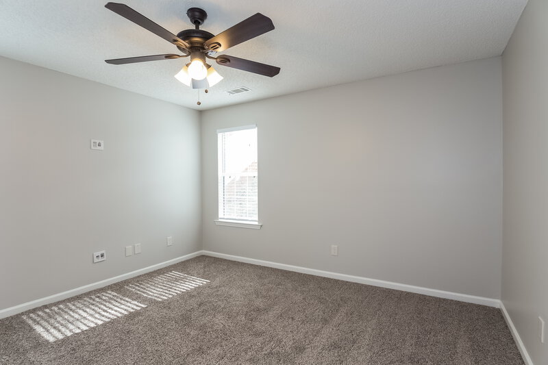 1,895/Mo, 440 Gresham Drive Stockbridge, GA 30281 Bedroomlarge View