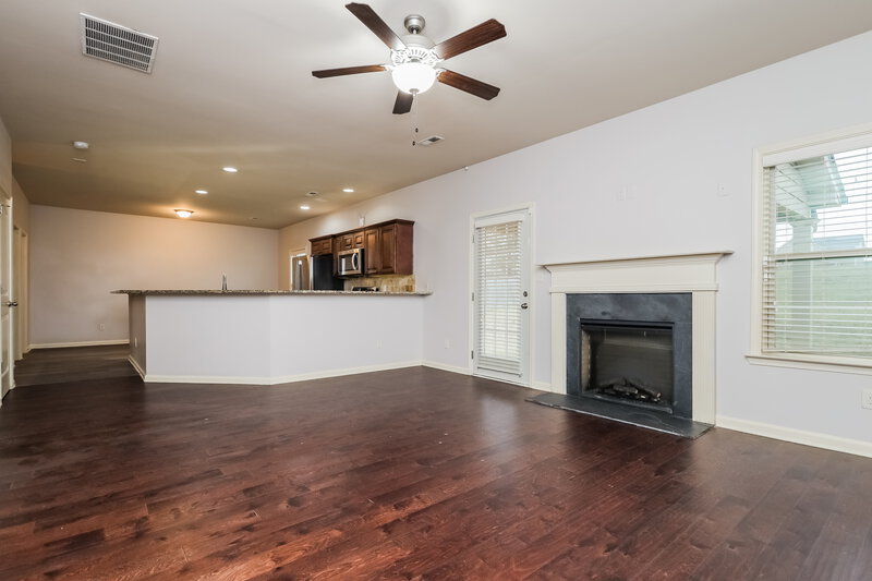 2,000/Mo, 3219 Puritan Way McDonough, GA 30252 Living Room View 3