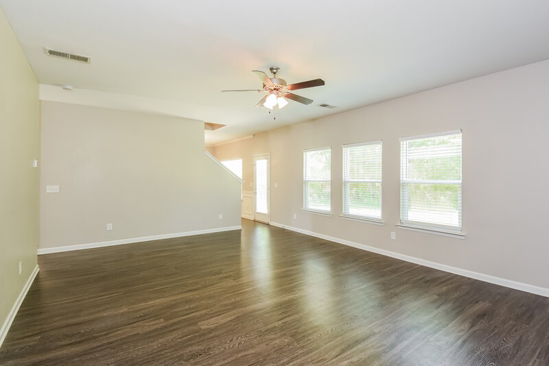 1,940/Mo, 102 Archer Court Cartersville, GA 30120 Living Room View 2
