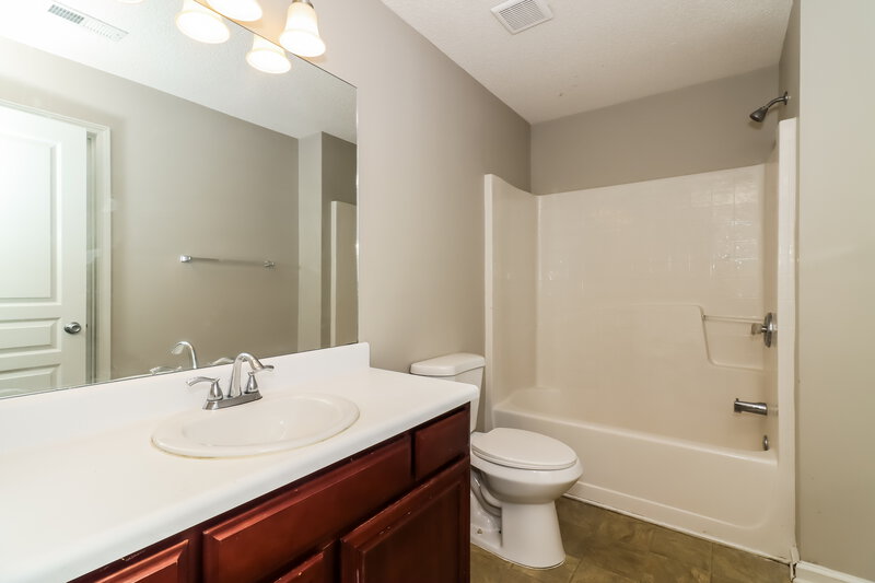 2,210/Mo, 468 Darbys Run Ct Hiram, GA 30141 Bathroom View
