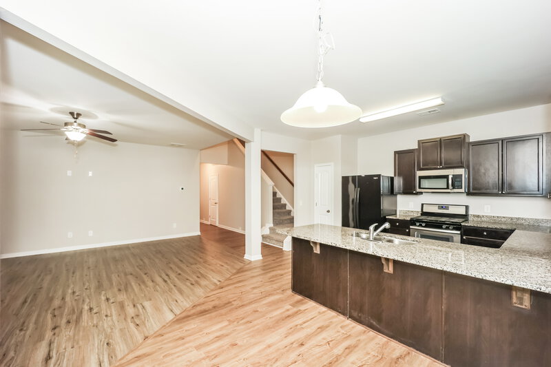 1,860/Mo, 115 Preserve Dr Newnan, GA 30263 Kitchen View 4