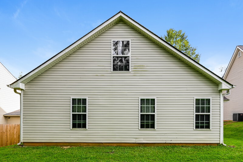 1,745/Mo, 10 Belmont Park Ln Newnan, GA 30263 Rear View