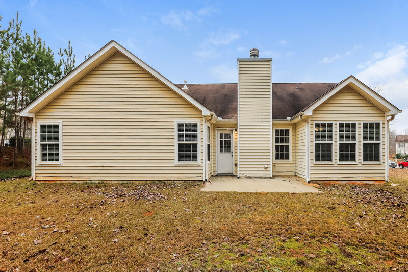 1,790/Mo, 656 Penstock Path Hampton, GA 30228 Rear View