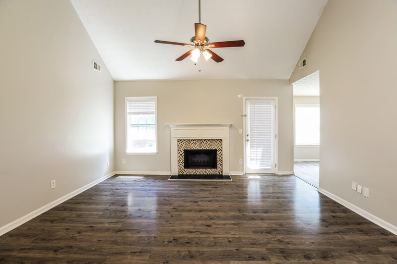 1,960/Mo, 2235 Corkscrew Way Villa Rica, GA 30180 Living Room View 2