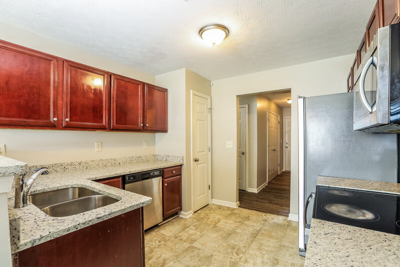 1,960/Mo, 2235 Corkscrew Way Villa Rica, GA 30180 Kitchen View 2