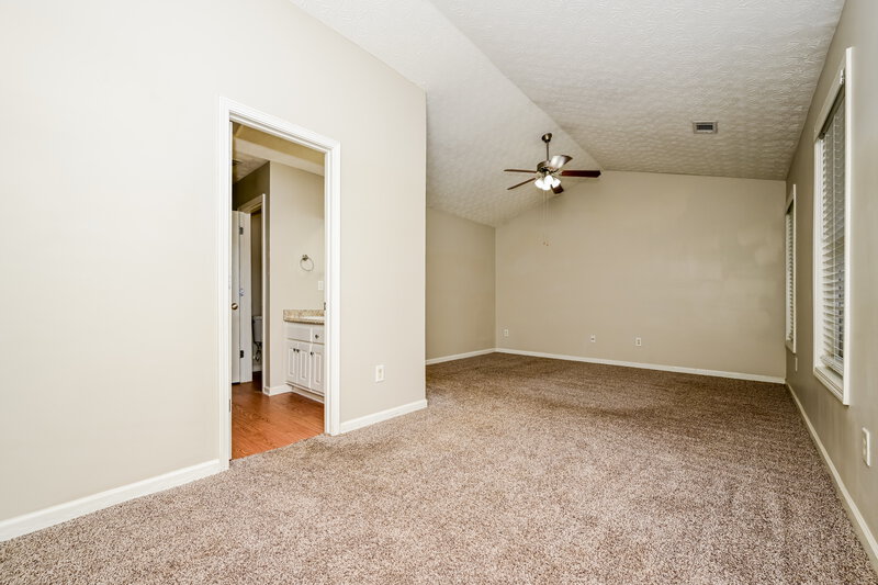 1,950/Mo, 125 Cheyenne Dr Covington, GA 30016 Main Bedroom View