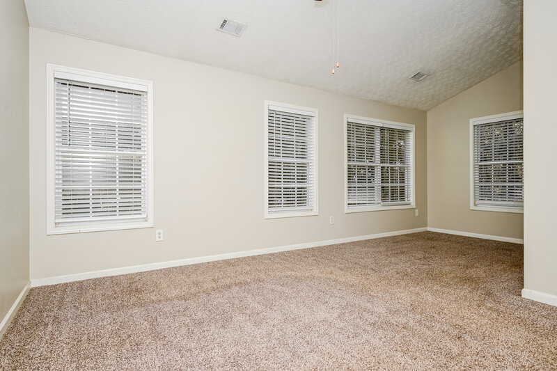 1,950/Mo, 125 Cheyenne Dr Covington, GA 30016 Main Bedroom View 2