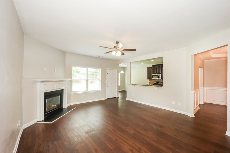 2,290/Mo, 3183 Fonseca Pass Atlanta, GA 30349 Living Room View