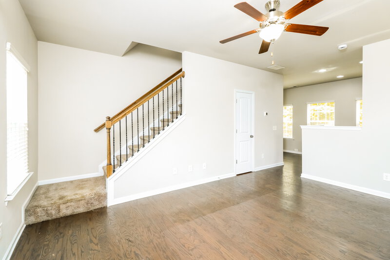 1,725/Mo, 24 Cottage Trace Cartersville, GA 30121 Living Room View