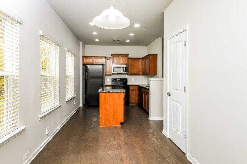 1,725/Mo, 24 Cottage Trace Cartersville, GA 30121 Dining Room View 2