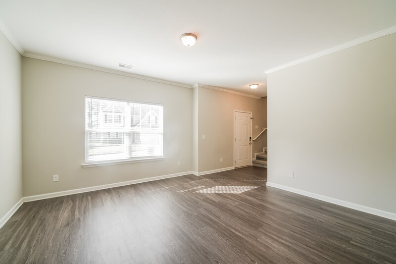 1,985/Mo, 643 Fieldcrest Drive Dallas, GA 30132 Living Room View 2