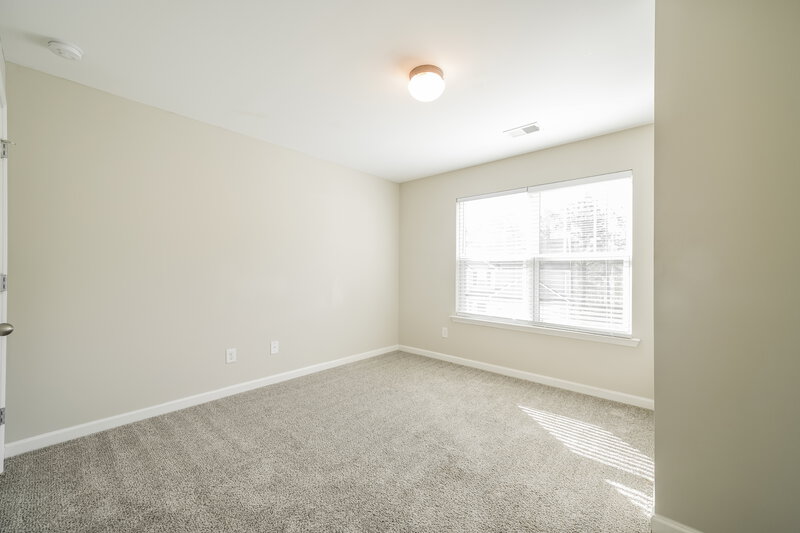 1,985/Mo, 643 Fieldcrest Drive Dallas, GA 30132 Bedroom View 2