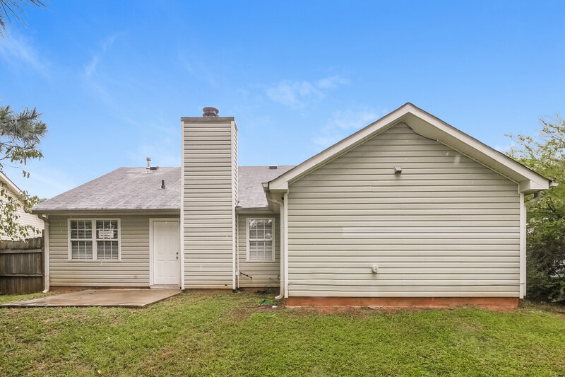 1,585/Mo, 1713 Graystone Drive Hampton, GA 30228 Rear View