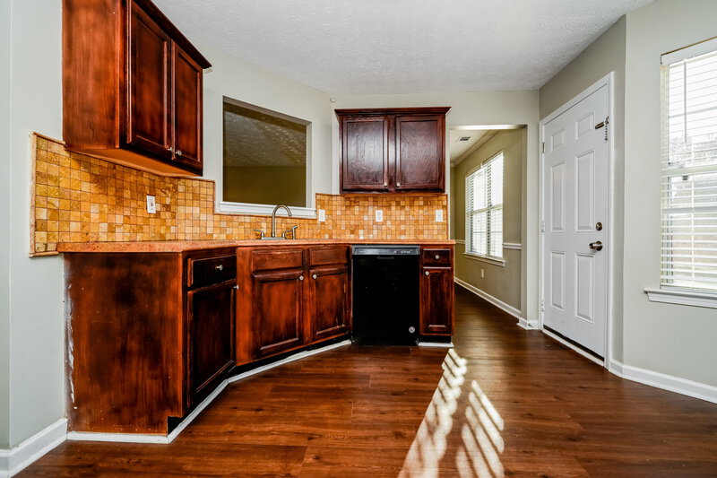 1,905/Mo, 5055 Towne Park Dr McDonough, GA 30252 Kitchen View