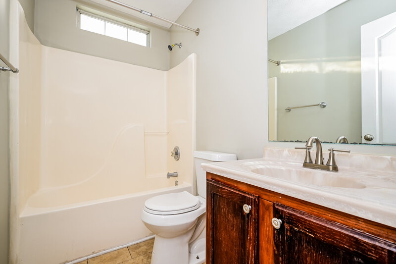 1,905/Mo, 5055 Towne Park Dr McDonough, GA 30252 Bathroom View