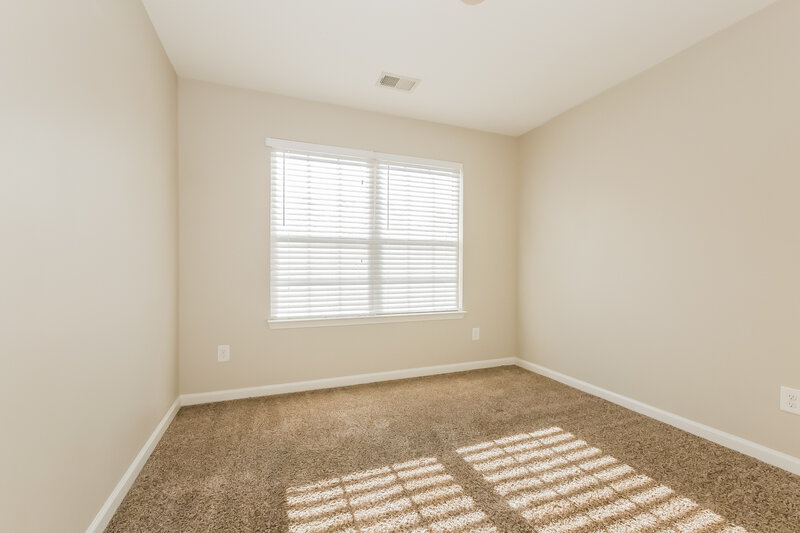 2,250/Mo, 7805 Bell Tower Ln Fairburn, GA 30213 Bedroom View 2