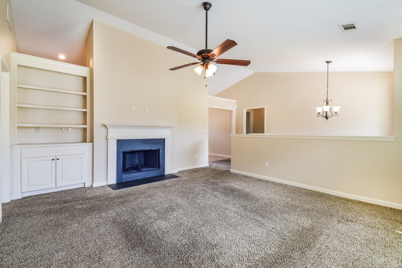 2,055/Mo, 206 Comet Court Dallas, GA 30157 Living Room View