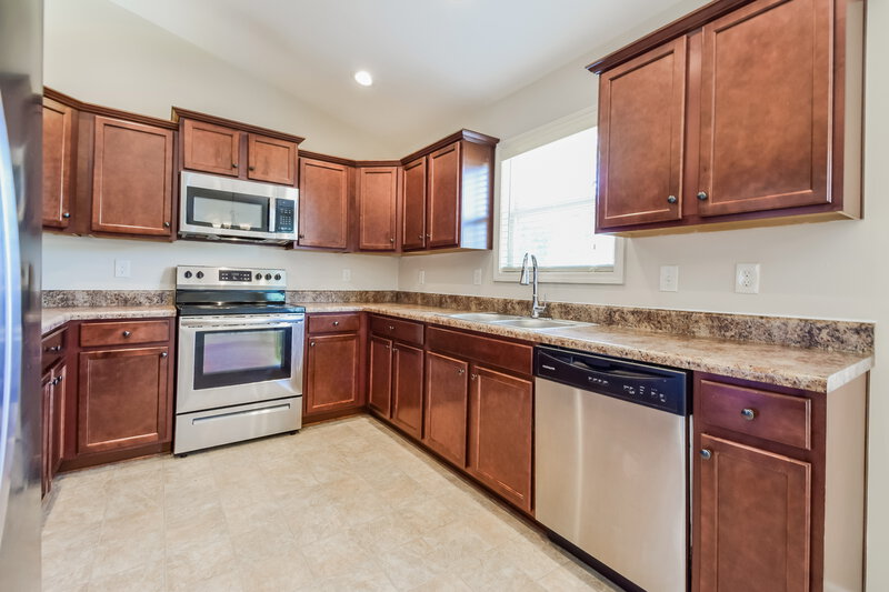 2,055/Mo, 206 Comet Court Dallas, GA 30157 Kitchen View 2
