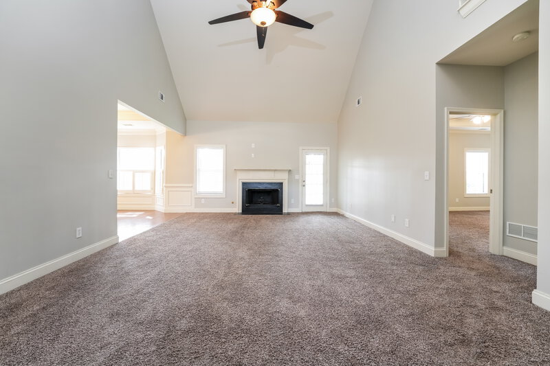 2,370/Mo, 412 Big Leaf Walk McDonough, GA 30253 Living Room View