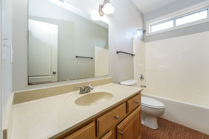 2,370/Mo, 412 Big Leaf Walk McDonough, GA 30253 Bathroom View