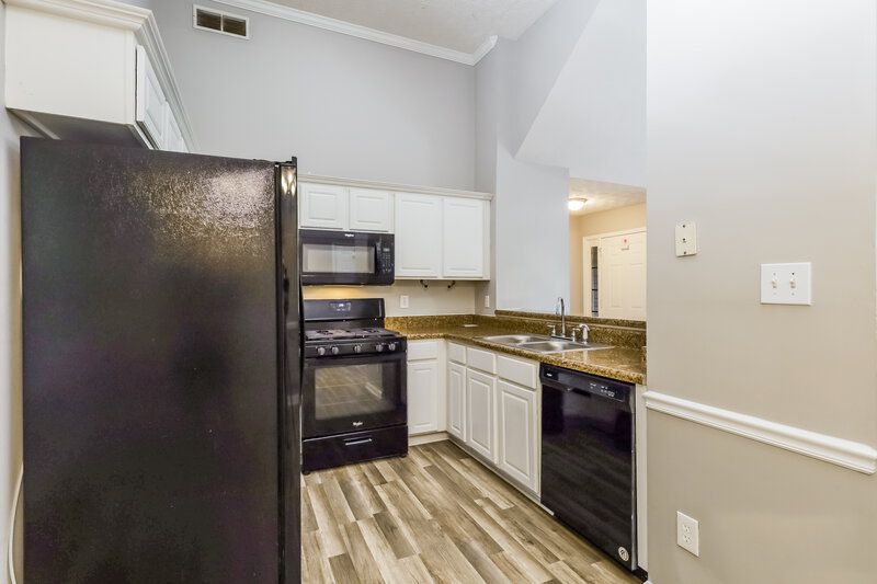 2,580/Mo, 130 Stoney Brook Way McDonough, GA 30253 Kitchen View 3