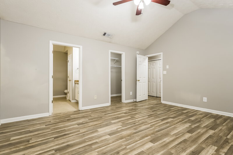 2,580/Mo, 130 Stoney Brook Way McDonough, GA 30253 Main Bedroom View 2