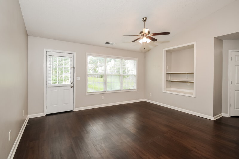 1,805/Mo, 22 Belgrant Ct Hiram, GA 30141 Living Room View