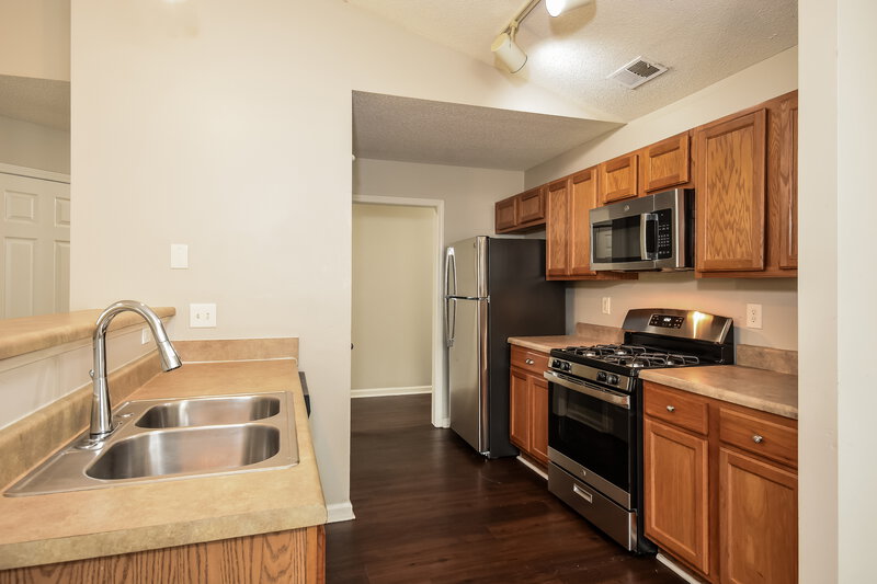 1,805/Mo, 22 Belgrant Ct Hiram, GA 30141 Kitchen View