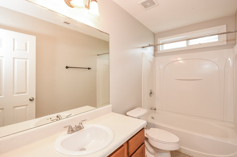 1,805/Mo, 22 Belgrant Ct Hiram, GA 30141 Bathroom View