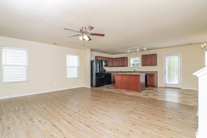 1,885/Mo, 54 Sharp Way Cartersville, GA 30120 Living Room View 2