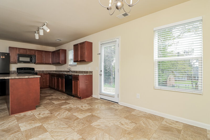 1,885/Mo, 54 Sharp Way Cartersville, GA 30120 Dining Room View