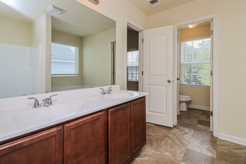 1,885/Mo, 54 Sharp Way Cartersville, GA 30120 Main Bathroom View 2