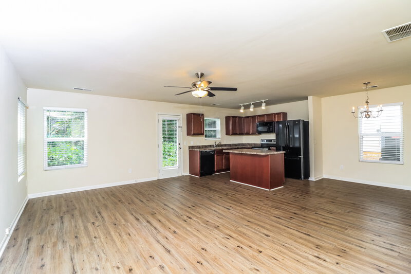 1,625/Mo, 58 Sharp Way Cartersville, GA 30120 Living Room View