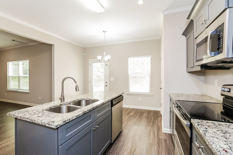 2,180/Mo, 412 Fieldcrest Drive Dallas, GA 30132 Kitchen View 2