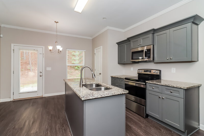 2,150/Mo, 412 Fieldcrest Drive Dallas, GA 30132 Kitchen View 2