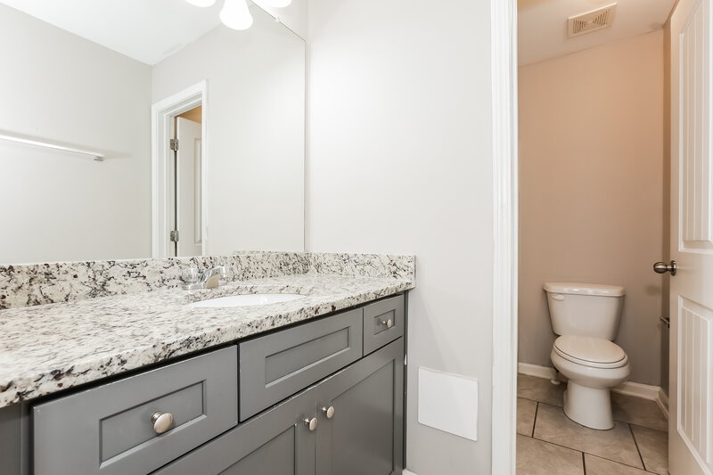 2,180/Mo, 412 Fieldcrest Drive Dallas, GA 30132 Bathroom View