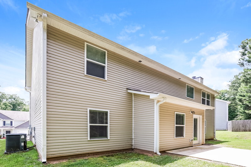 2,180/Mo, 412 Fieldcrest Drive Dallas, GA 30132 Rear View