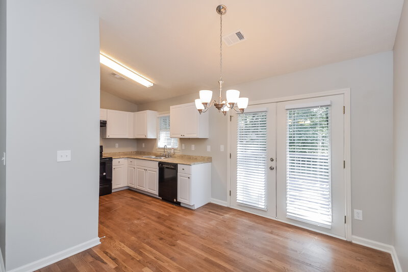 1,875/Mo, 381 Canterbury Ln Lawrenceville, GA 30046 Dining Room View