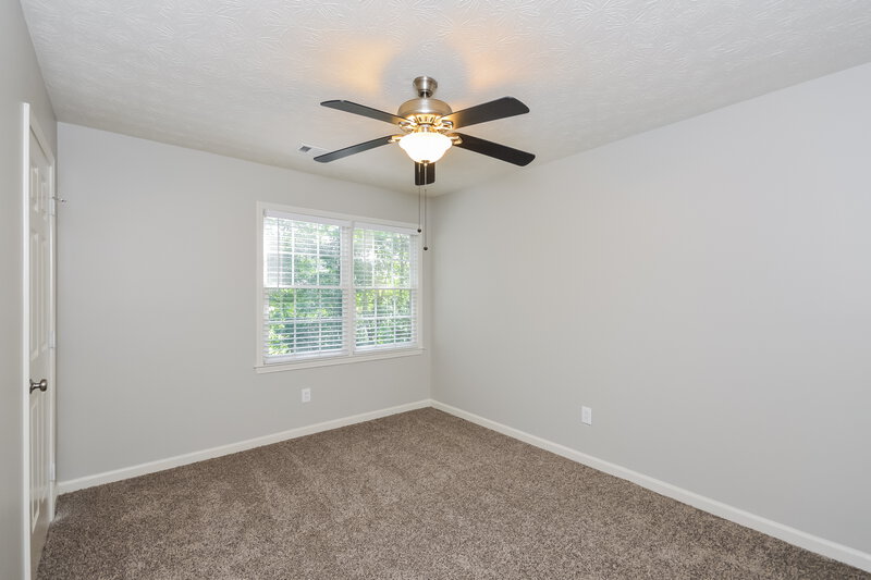 1,875/Mo, 381 Canterbury Ln Lawrenceville, GA 30046 Bedroom View