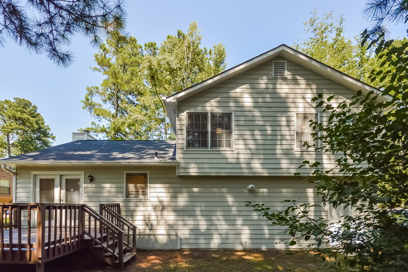 1,875/Mo, 381 Canterbury Ln Lawrenceville, GA 30046 Rear View