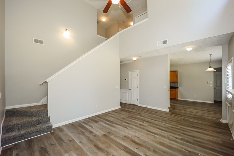 2,115/Mo, 8280 Eastshore Dr Union City, GA 30291 Living Room View 2