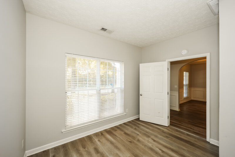 2,115/Mo, 8280 Eastshore Dr Union City, GA 30291 Bedroom View 3