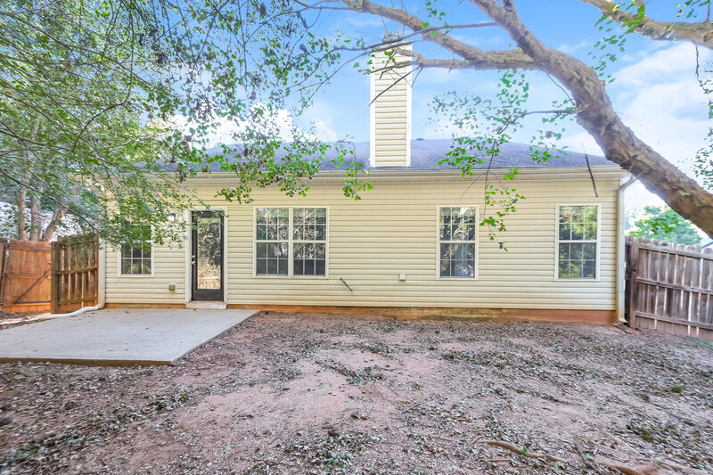 1,640/Mo, 714 Patriots Point Street Locust Grove, GA 30248 Rear View